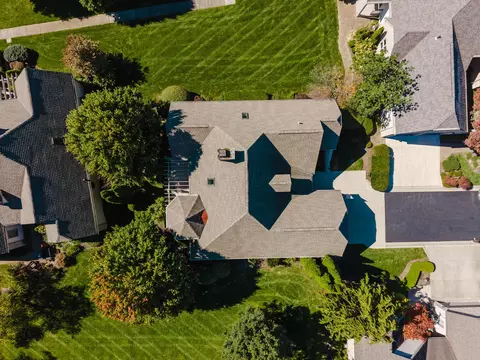 View/Area - 9985 Gresham Ct, Powell, OH 43065 photo 7 of 8