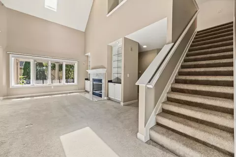 Living - 9985 Gresham Ct, Powell, OH 43065 photo 1 of 7
