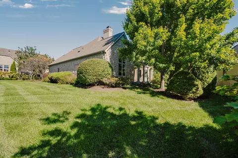 Exterior - 9985 Gresham Ct, Powell, OH 43065 photo 9 of 15