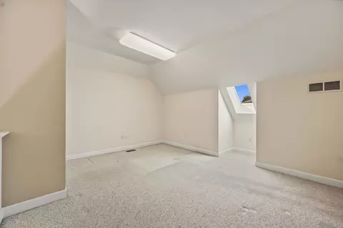 Bedroom - 9985 Gresham Ct, Powell, OH 43065 photo 8 of 8
