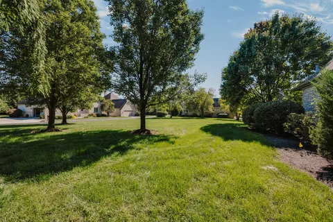 Exterior - 9985 Gresham Ct, Powell, OH 43065 photo 3 of 15