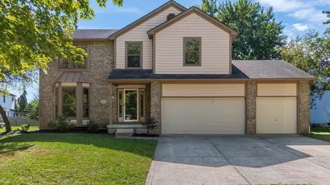 7565 Creekbend Dr, Pickerington, OH 43147