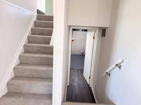 Entry Way - 55 Fieldpoint Rd, Heath, OH 43056 photo 1 of 1