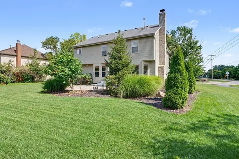 Exterior - 5651 Anglesea Dr, Dublin, OH 43016 photo 8 of 10