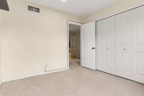 Bedroom - 5651 Anglesea Dr, Dublin, OH 43016 photo 4 of 4