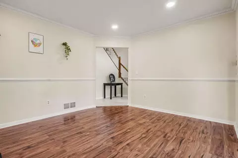 Living - 5651 Anglesea Dr, Dublin, OH 43016 photo 3 of 3
