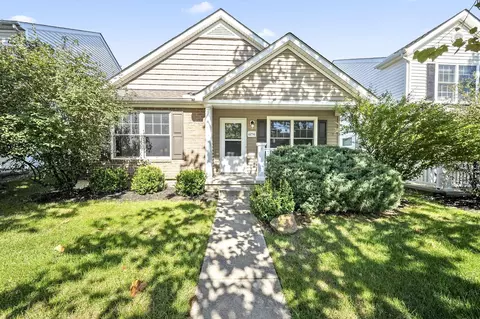 6256 Albany Way Dr, Westerville, OH 43081