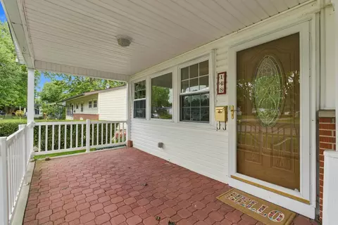 Exterior - 148 Richards Dr, Delaware, OH 43015 photo 2 of 11