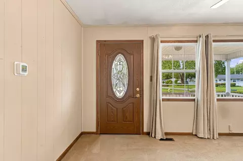 Entry Way - 148 Richards Dr, Delaware, OH 43015 photo 1 of 2