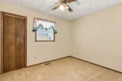 Bedroom - 148 Richards Dr, Delaware, OH 43015 photo 4 of 6