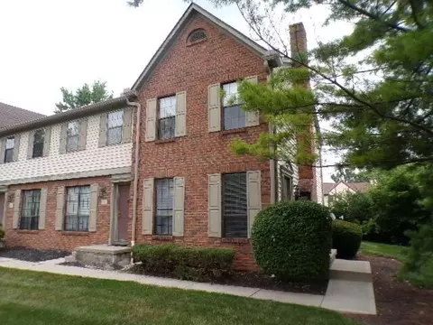 5294-5296 Brandy Oaks Ln, Columbus, OH 43220