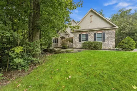 10265 Carmel Dr, Plain City, OH 43064