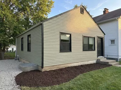 1452 Manchester Ave, Columbus, OH 43211