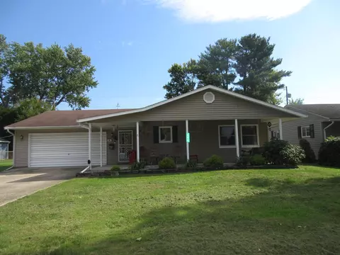 672 Saratoga Ave, Newark, OH 43055