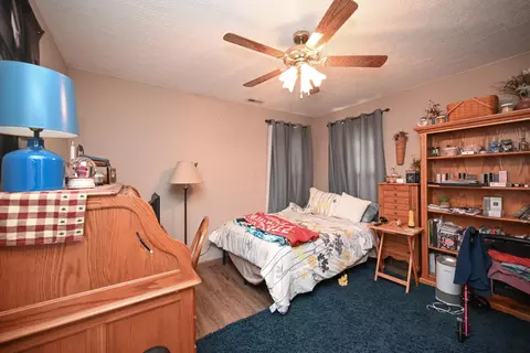 Bedroom - 606 Hampton Woods Dr, Marion, OH 43302 photo 1 of 3