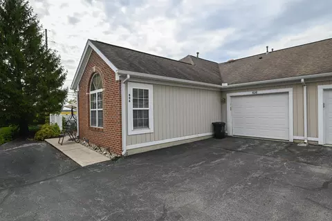 Exterior - 606 Hampton Woods Dr, Marion, OH 43302 photo 3 of 8