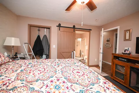 Bedroom - 606 Hampton Woods Dr, Marion, OH 43302 photo 3 of 3