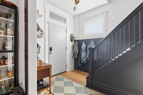 Entry Way - 406 E Markison Ave, Columbus, OH 43207 photo 1 of 2