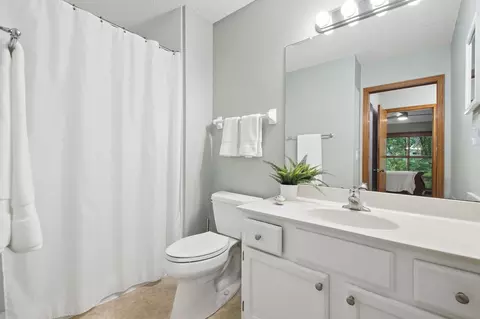 Bath - 7992 Jaymes St, Dublin, OH 43017 photo 2 of 4