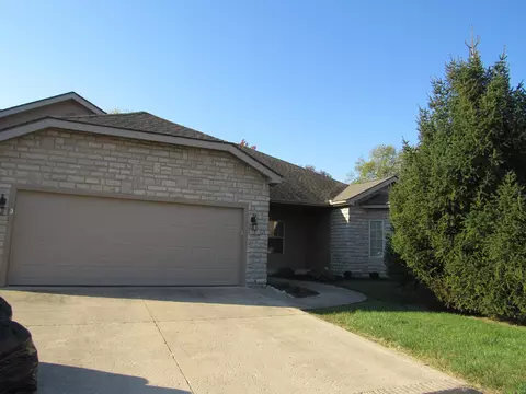 5 Claire Ct #5, Circleville, OH 43113