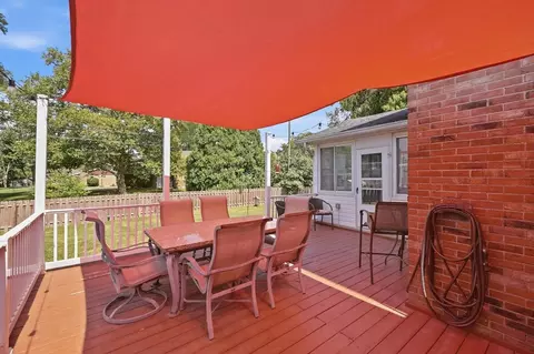 Exterior - 742 Hartford Dr, Springfield, OH 45503 photo 8 of 13