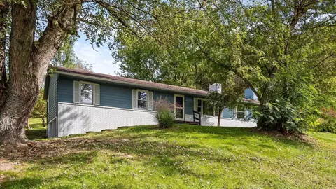1681 S Watson Rd SE, Heath, OH 43056