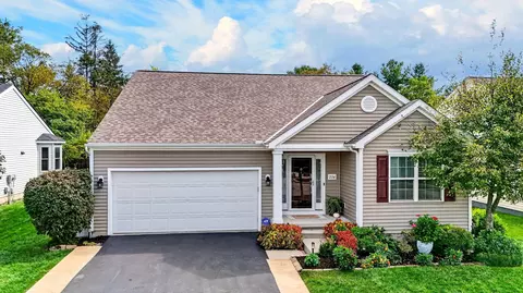 234 Rockbrook Crossing Ave, Galloway, OH 43119