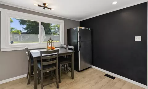 Dining - 305 Meadow Dr, Circleville, OH 43113 photo 1 of 1