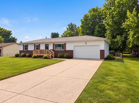 583 Derby Downs Rd, Newark, OH 43055