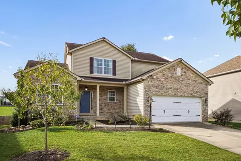 598 Preston Trails Dr, Pickerington, OH 43147