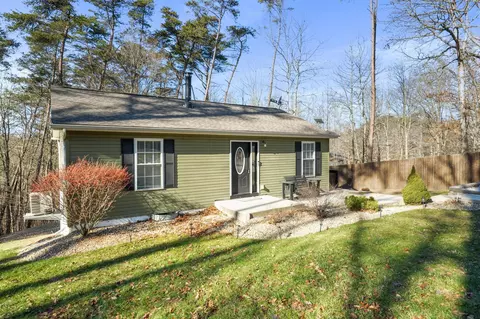 6283 Sponagle Rd SE, Sugar Grove, OH 43155
