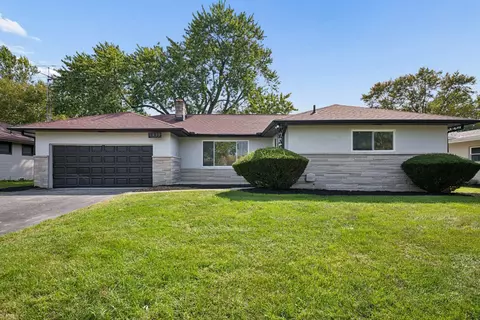 2633 Floribunda Dr, Columbus, OH 43209