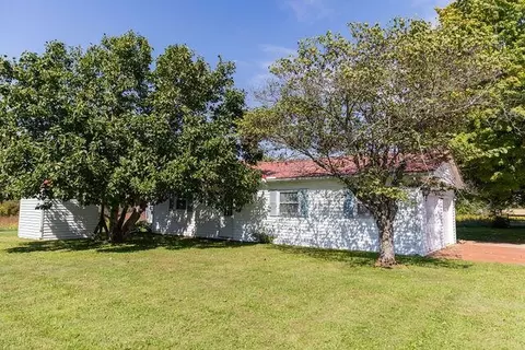 Exterior - 21455 Mccoy Rd, Circleville, OH 43113 photo 18 of 18