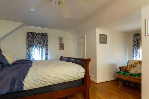 Bedroom - 623 E 5th Ave, Lancaster, OH 43130 photo 6 of 8