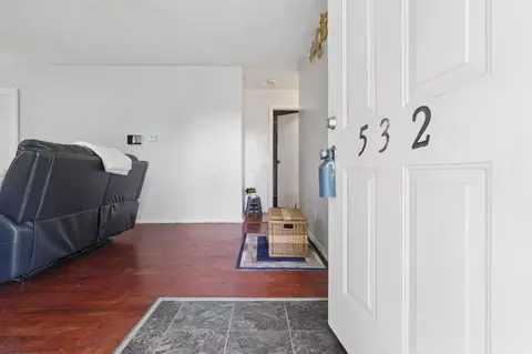 Entry Way - 532 Westphal Ave, Columbus, OH 43213 photo 1 of 1