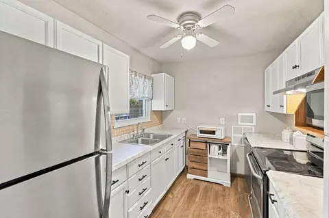 Kitchen - 420 Avon Dr, Circleville, OH 43113 photo 1 of 4