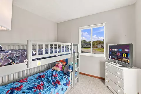 Bedroom - 420 Avon Dr, Circleville, OH 43113 photo 4 of 5
