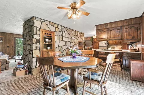 Dining - 34199 Keller Rd, Logan, OH 43138 photo 2 of 3