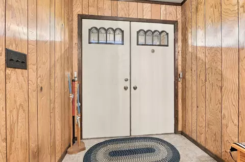 Entry Way - 34199 Keller Rd, Logan, OH 43138 photo 2 of 2