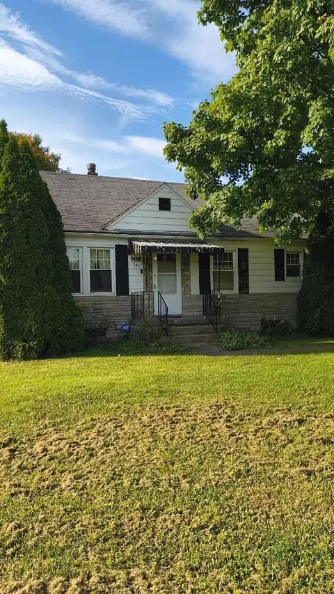 751 Prairie Ave, Wilmington, OH 45177