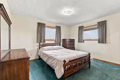 Bedroom - 2464 Lees Rd, Newark, OH 43055 photo 5 of 6