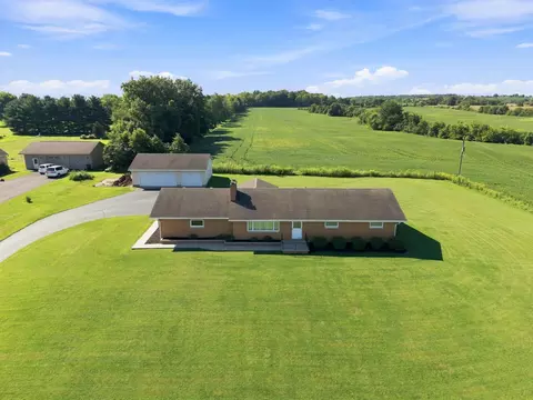 View/Area - 2464 Lees Rd, Newark, OH 43055 photo 1 of 4