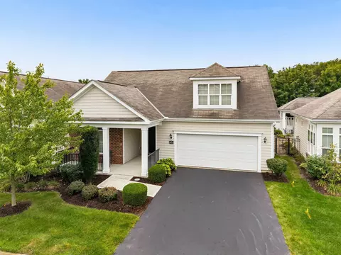 5427 Tathwell Dr #48, New Albany, OH 43054