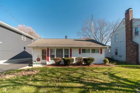 276 Kensington Pl, Marion, OH 43302
