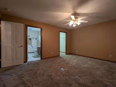 Bedroom - 1940 Shady Oak Ct, Springfield, OH 45502 photo 6 of 6