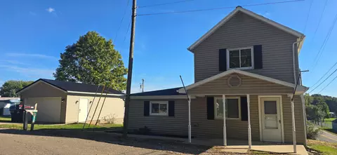 101 Porcelain St, New Lexington, OH 43764