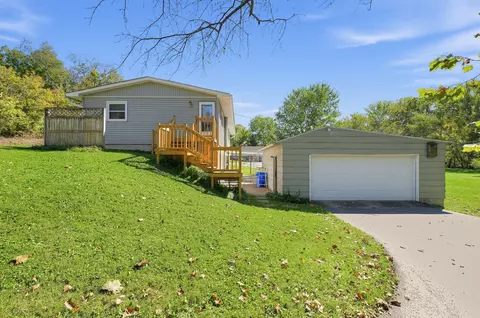 9311 Hooper Rd, Athens, OH 45701