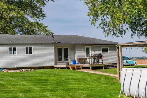 Exterior - 5730 Old Clifton Rd, Springfield, OH 45502 photo 10 of 17
