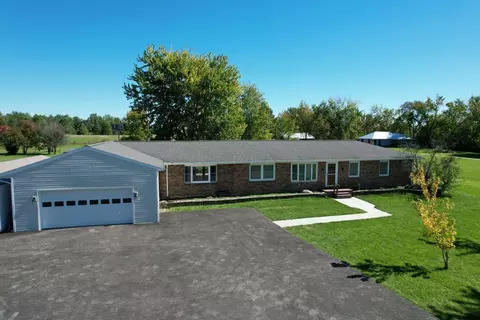 17478 Paver Barnes Rd, Marysville, OH 43040