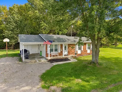 7485 Township Road 71, Edison, OH 43320